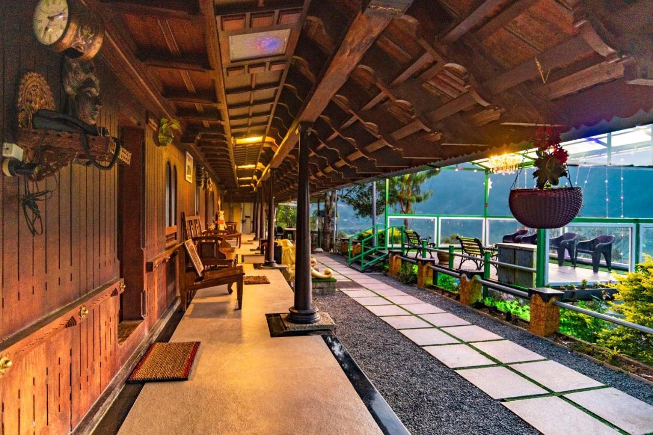 คาสติลโย เดอ วูด Hotel Kottakamboor ภายนอก รูปภาพ