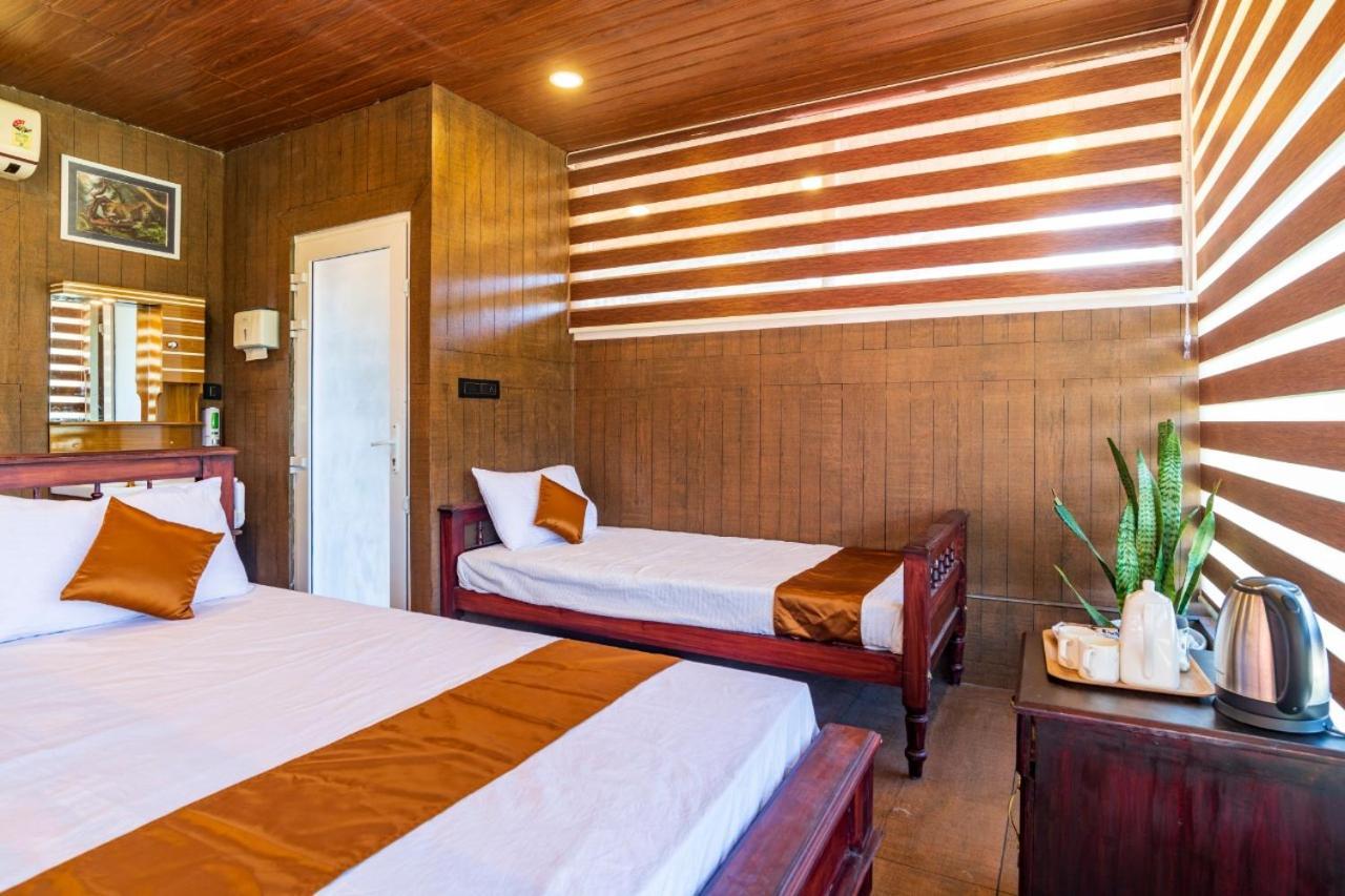 คาสติลโย เดอ วูด Hotel Kottakamboor ภายนอก รูปภาพ